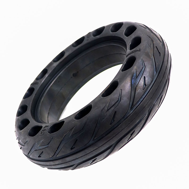 Pogrubiona, solidna opona 200X – Scooter Tire recenzja i cena