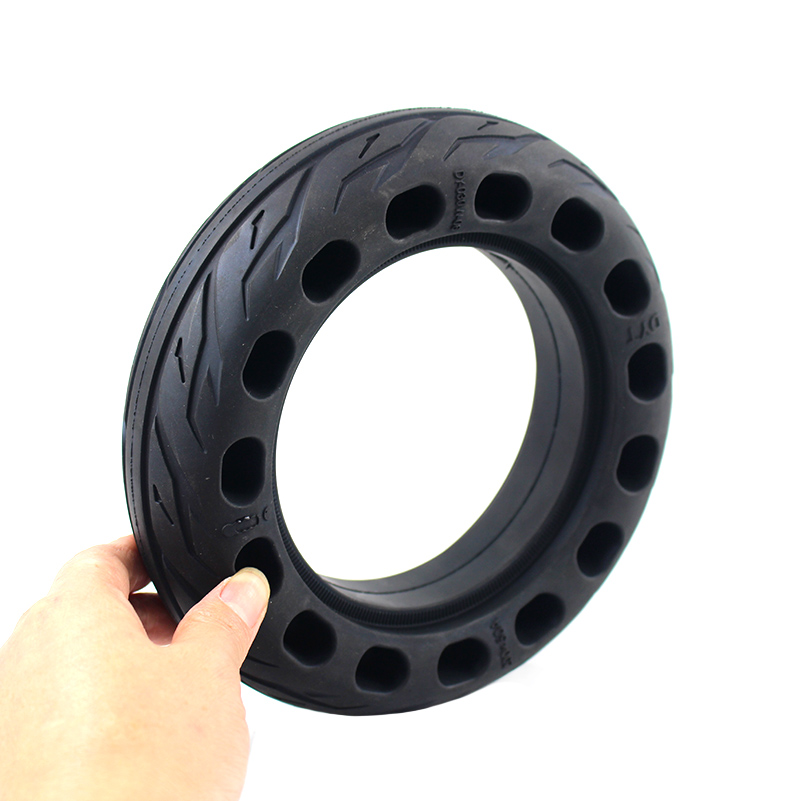 Pogrubiona, solidna opona 200X – Scooter Tire recenzja i cena