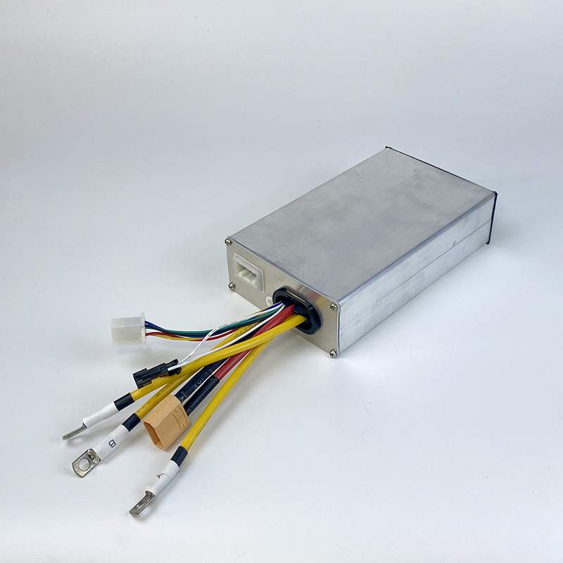 Sterownik silnika bezszczotkow – 72V 45A Dual Controller recenzja i cena